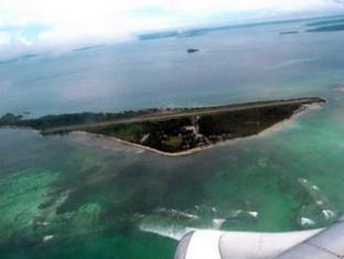 You & Me Hotel Sorong Bagian luar foto